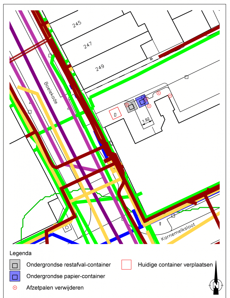 Ontwerp van de locatie van de ondergrondse papiercontainer. De container komt rechts van de Boelekade 249. De papiercontainer komt naast de ondergrondse restafvalcontainer te staan. Rondom de containers worden afzetpalen verwijderd.