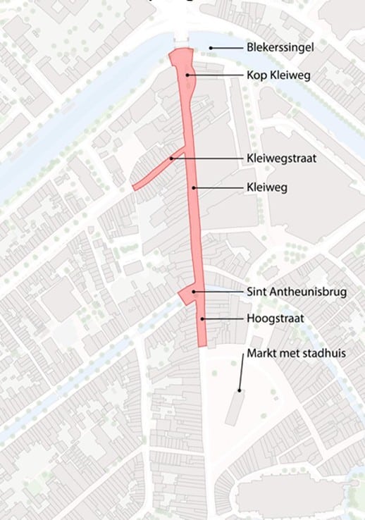 Op het kaartje is het projectgebied in het rood aangegeven. Het projectgebied ligt in de binnenstad van Gouda, tussen de Blekerssingel en de Markt. Het gaat om de Kleiwegstraat, de Kleiweg, de Hoogstraat en de Sint Antheunisbrug (tussen Korte Zeugwater en Turfmarktgracht).